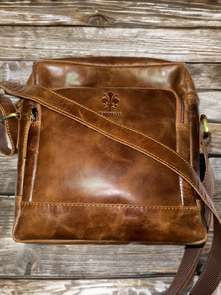 Exclusive cross body messenger for Gents made of premium crunch VT leather