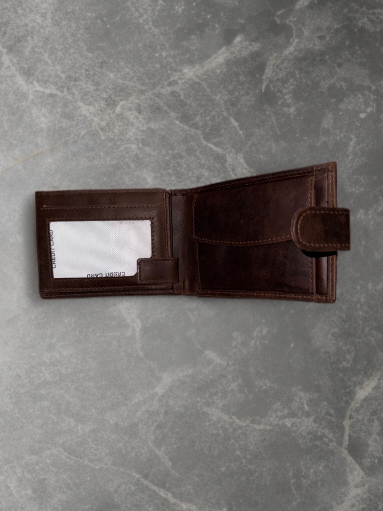 Hunter Bifold wallet with multi compartment and loop