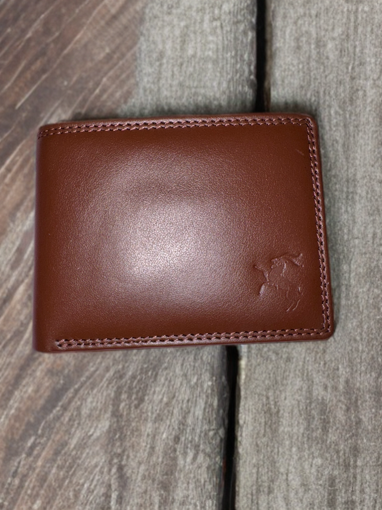 Dollar size wallet made of exclusive genuine VT leather