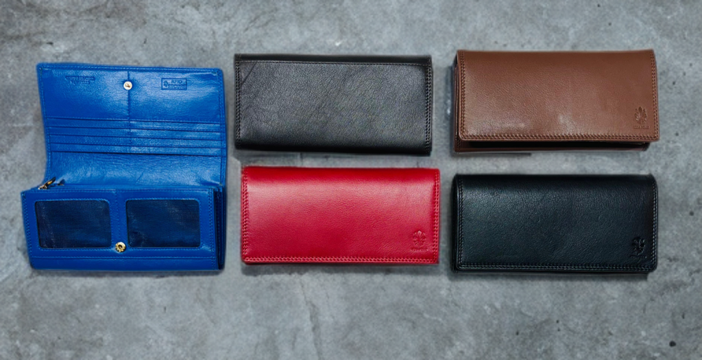 Ladies Clutch made of Genuine Cow hide