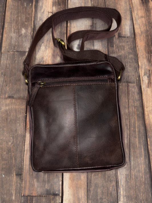 Crossbody messenger made of genuine Hunter oil pulled up cow hide