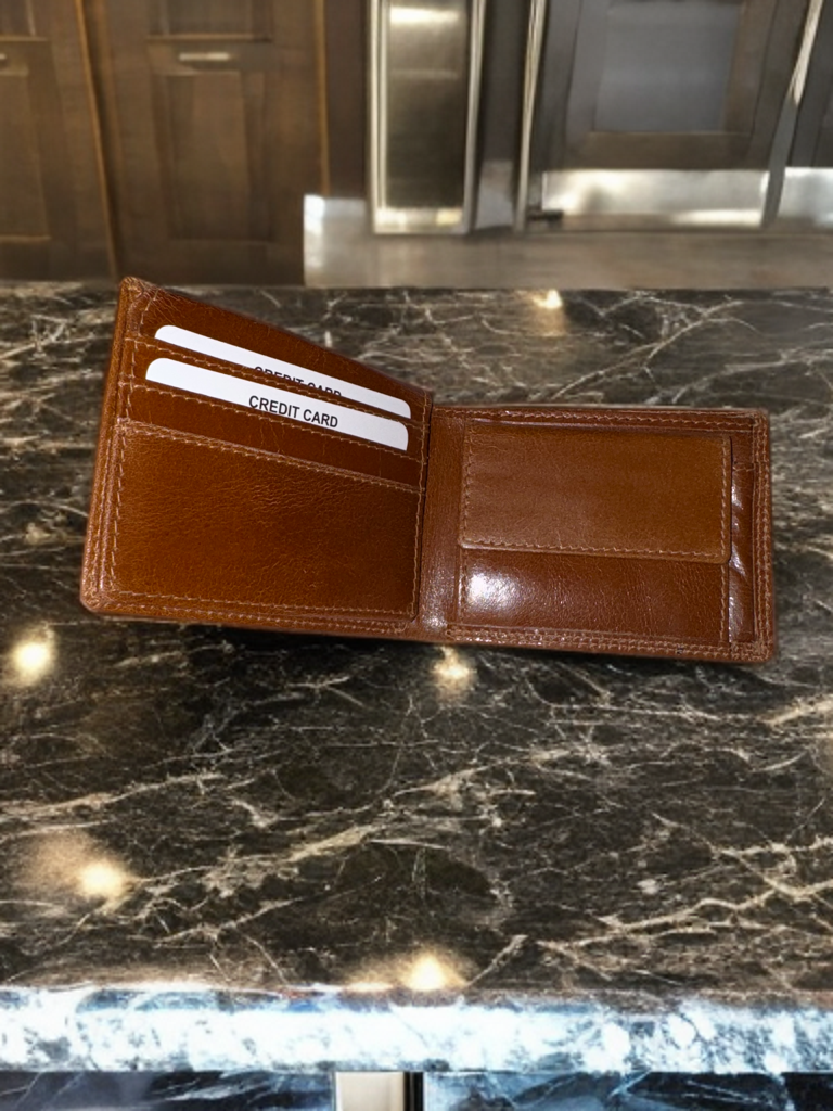 Dollar size wallet made of exclusive genuine VT leather